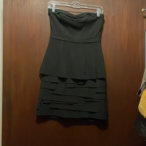 🚫SOLD🚫 BCBG Strapless Cocktail Dress